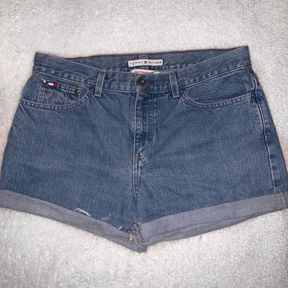 VINTAGE TOMMY HILFIGER JEAN SHORTS ✨ - Picture 1 of 6